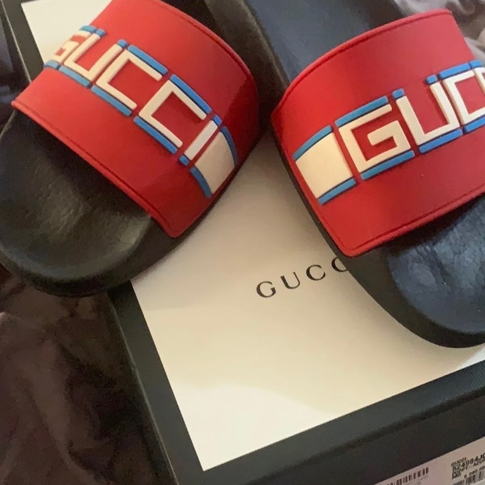 Gucci slides